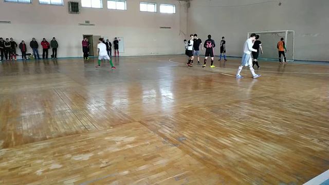 ФК Стрит vs Хит Ран (концовка матча) смотреть онлайн