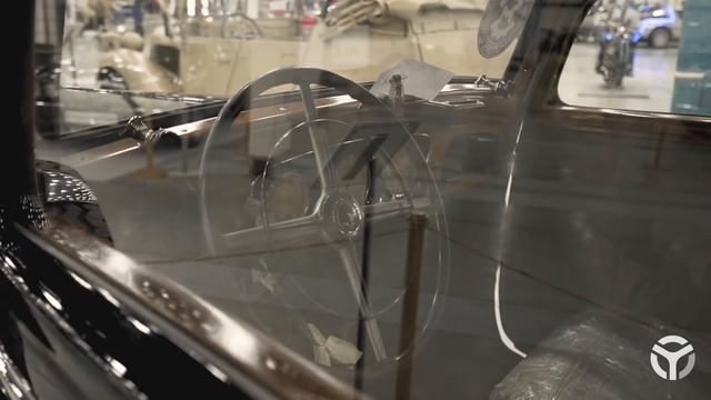 XXX Олдтаймер-Галерея: выставка ретроавтомобилей в Санкт-Петербурге