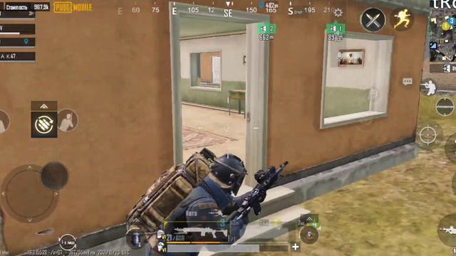 Люди идут и идут, малость затупили смотреть онлайн