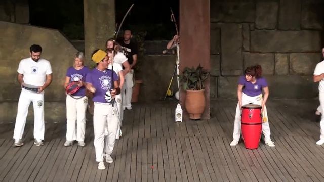 Barracao Capoeira Group смотреть онлайн