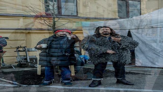 ВОЛШЕБНИК БОЛЬШОГО ГОРОДА - Чарівник великого міста