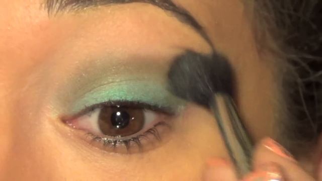 Nicki Minaj Makeup tutorial plus fitness video update! смотреть онлайн