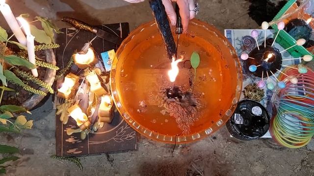 Мощная чистка чакр через Ангелов хранителей, Богородицу, руны от порч и проклятий на крови.