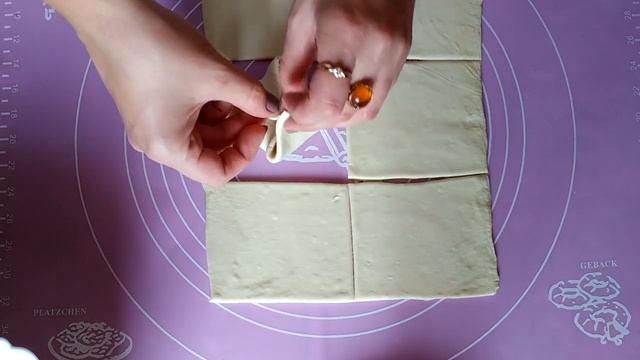 Очень вкусные слойки с творогом и сыром.          #слойки
