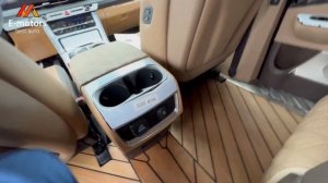 Kia Carnival Hi-Limousine  Корейская Яхта на колёсах