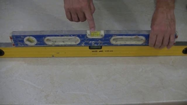 Как выбрать качественный пузырьковый уровень смотреть онлайн