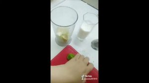 Смузи для похудения!!! Смузи на кефире /киви /яблоко