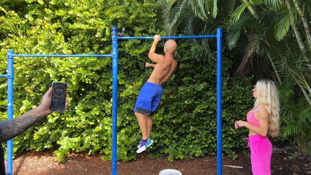 Guinness World Record by Deny Montana - The most one arm pull ups in 1 min смотреть онлайн