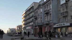 Город Самара. Улица Ленинградская и его обитатели в воскресный день 24 ноября.