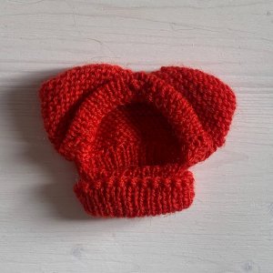 Шапка с ушками для собак спицами