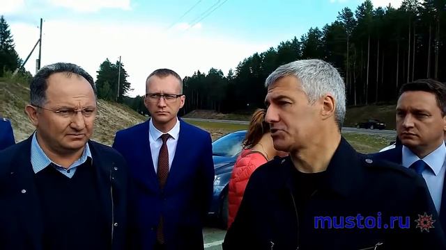 Артур Парфенчиков рекомендовал подумать о возбуждении уголовного дела в отношение мусорщиков смотреть онлайн