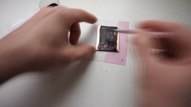 Тонерный раствор для изготовления печатных плат своими руками на Лазерном ЧПУ. PCB on laser CNC DIY смотреть онлайн