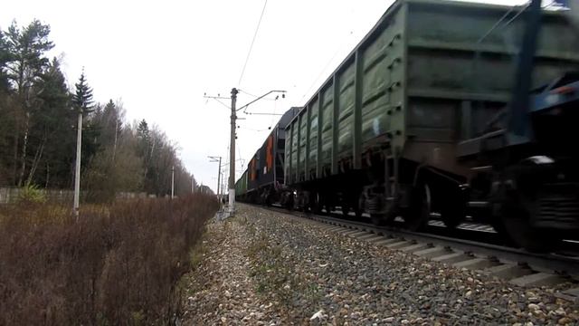 Электровоз ВЛ11М-203Б\200А\199А с грузовым поездом перегон Нара-Бекасово 1 7.11.2017 смотреть онлайн