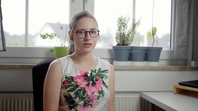 Чем занимаются НЕМЕЦКИЕ СТУДЕНТЫ на летних каникулах?