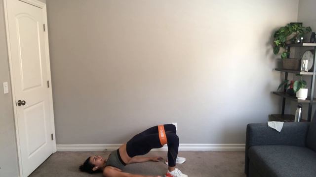 THE PERFECT LEG, GLUTES AND ABS HIIT WORKOUT at home смотреть онлайн