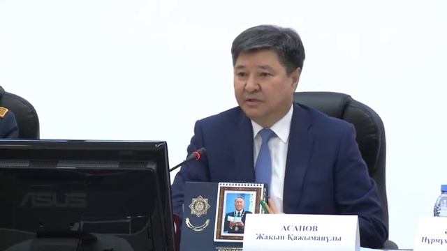 Ж.Асанов :"Ломбарды у нас сегодня превратились...." смотреть онлайн