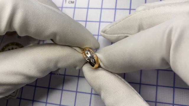 Аккуратные серьги с цирконом смотреть онлайн