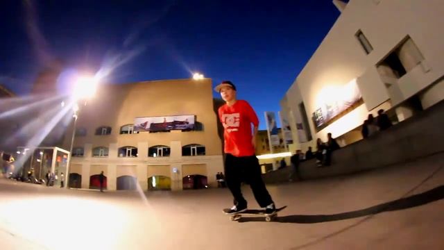 Kristian Krasimirov - Line at Macba Barcelona смотреть онлайн