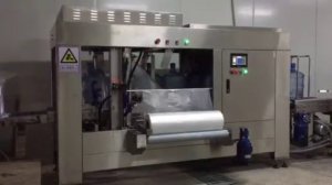 TECH-LONG (Тех-Лонг) Автоматическая машина по надеванию пакетов на бутыли 19 литров