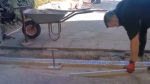 Пластиковые дренажные лотки - видеообзор от компании Евростандарт