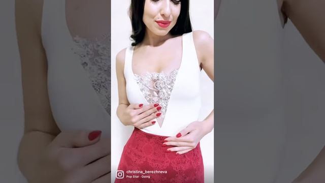 Юбка из кружева красная и белое боди с белым кружевом - романтичный образ от CHRISTINA BEREZHNEVA смотреть онлайн