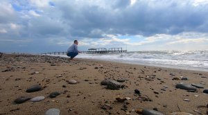 #3. Пришлось покинуть страну...