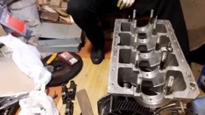 Начали собирать двигатель 4216. Нашли причину поломки. Всё пошло не по плану.