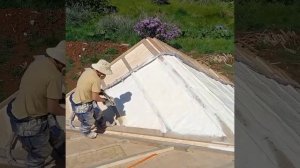 Теплоизоляции скатной кровли. Технология утепления крыши снаружи — пенополиуретаном