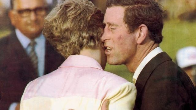 В какой момент весь мир понял, что брак Дианы и Чарльза висит на волоске смотреть онлайн