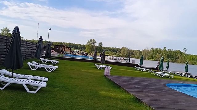 Озеро. Отдых за 1 тыс. в день. смотреть онлайн