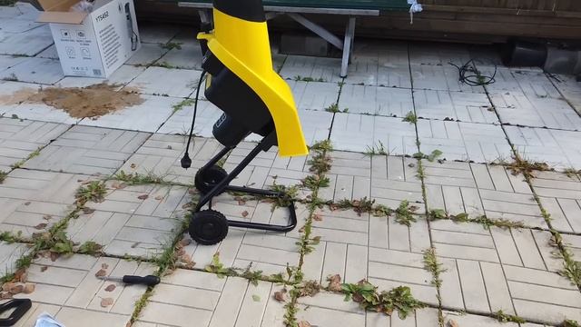 Самый дешёвый садовый измельчитель из Леруа Мермен за 5500 руб. смотреть онлайн