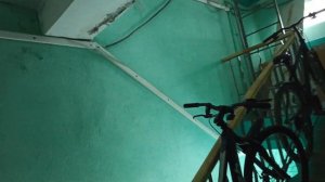 Пассажирский лифт ЩЛЗ-(2010 г.в) в старой 10-этажке после капитального ремонта подъездов.