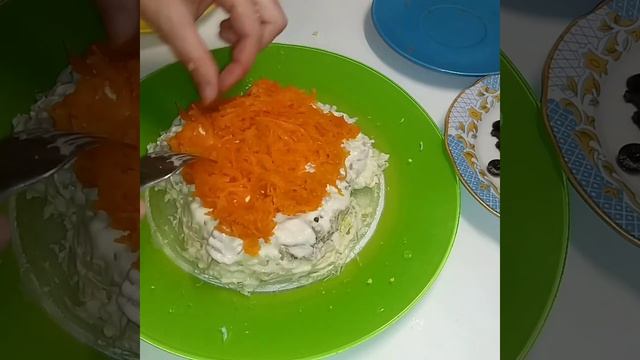 БАРАШЕК который сьедается Подчистую ВСЕГДА!  Хитовый праздничный салатик! (720p).mp4