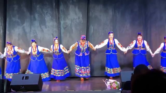 Лісапетний батальйон - Хочу скрипку і цимбали!