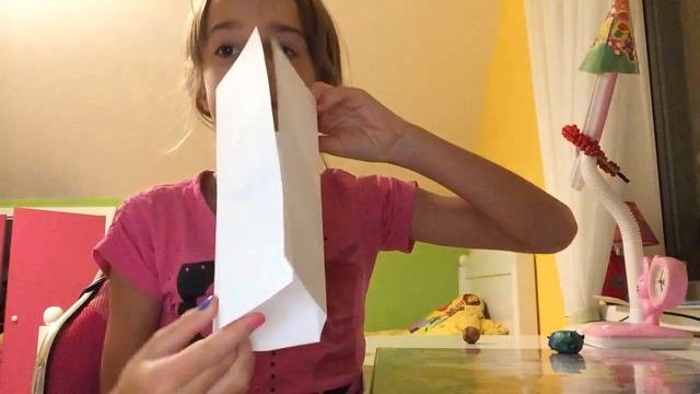 Как зделать календарь из бумаги!!!)))