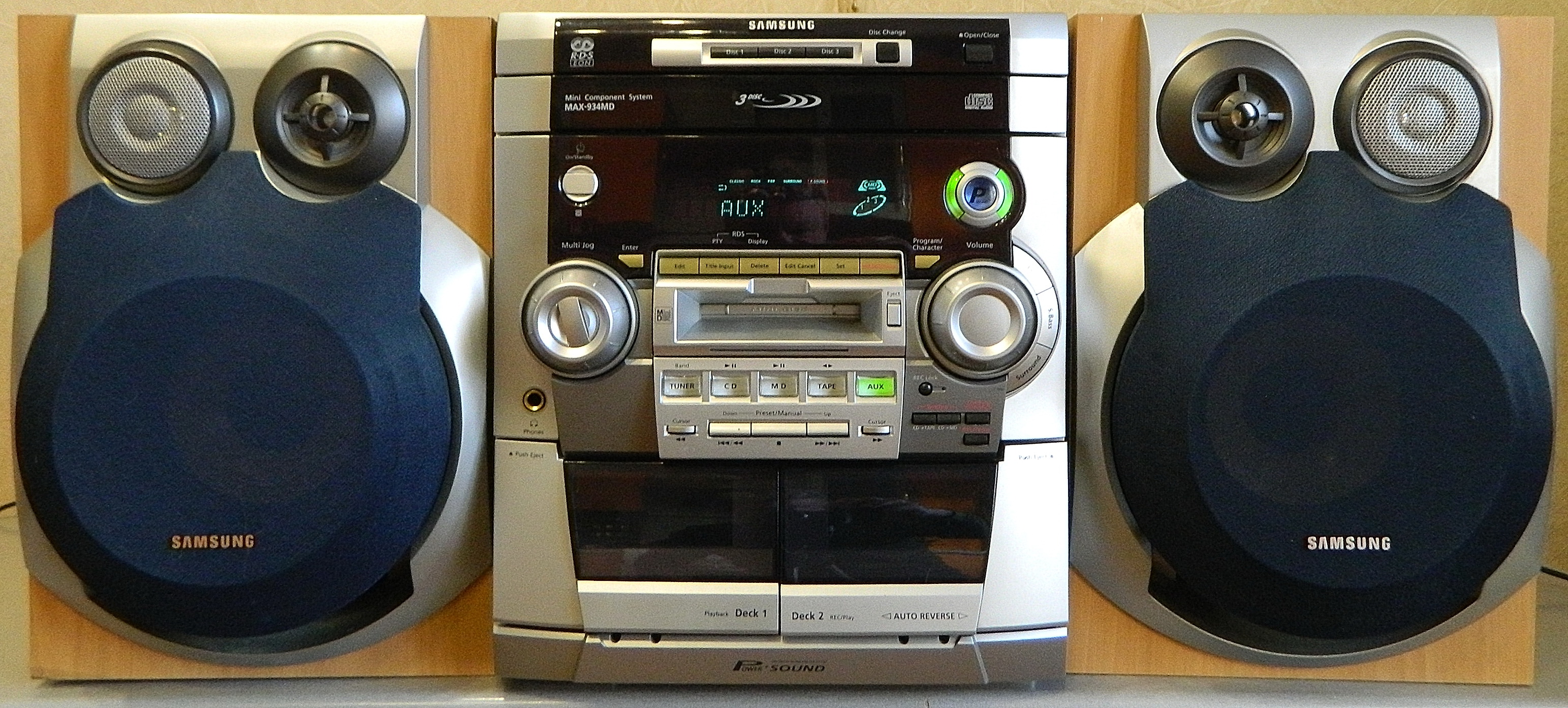 Samsung MAX 934MD смотреть онлайн