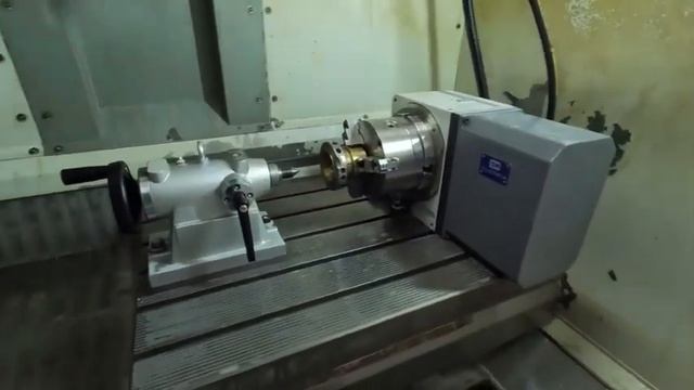 ЧПУ поворотный стол SILVER-C180 + DMC 635 смотреть онлайн