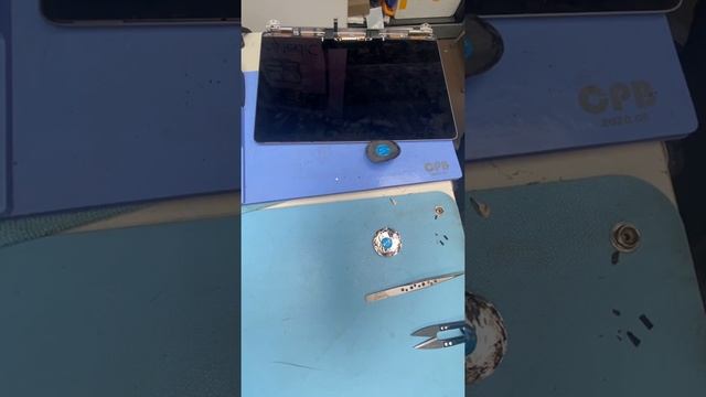 Macbook Air A2179/ A1932/ M1 A2337 lcd disassembly смотреть онлайн