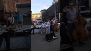 Играет группа ZIPPERS