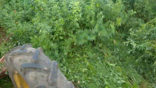 мото трактор з кіною косаркою в роботі смотреть онлайн