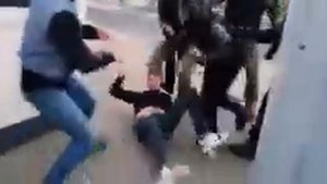 Очередные стычки с омоном радуют дубинками по хребту))