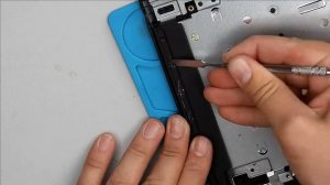 Acer Aspire E1-522 keyboard without screws replacement - partial disassembly