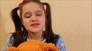 Девочка рассказывает стихи. М.Лермонтов Парус