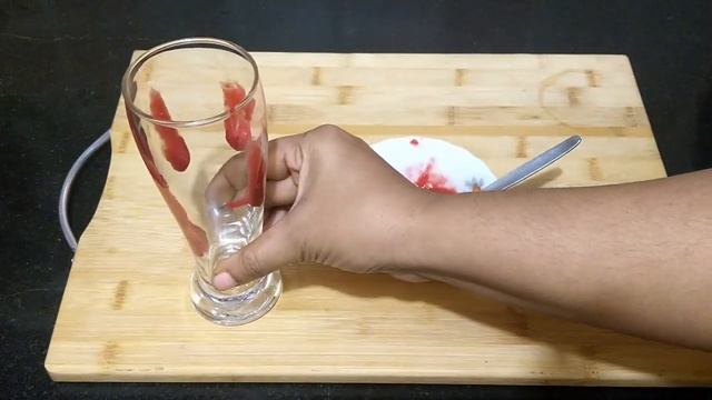 Easy Strawberry Milkshake Without Ice Cream |  Fresh Strawberry Milkshake | Simple Milkshake Recipe