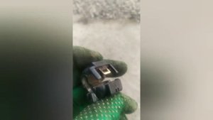 Как снять фиксатор трубки кондиционера Tayota RAV4