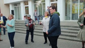 "Я ТАКАЯ"....?????на танцполе в Гомельском парке...23.04.2023года.