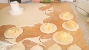 Пирожки как пух на картофельном отваре.???