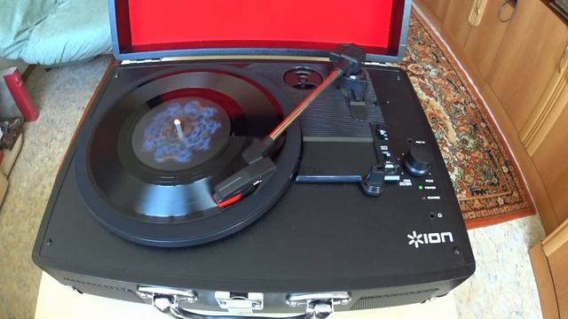 Ion Vinyl Motion outdoor проигрыватель винила для путешествий и не только смотреть онлайн