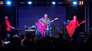 Boogie on the Beach | The Red Elvises