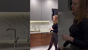 Кухня с фасадами Eterno Wood, Egger,фурнитура BLUM и Hettich